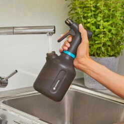 Gardena Pump Sprayer 1 Ltr 21 Gardena Pump Sprayer 1 Ltr -The Garden Hub Sales GSPUMS12