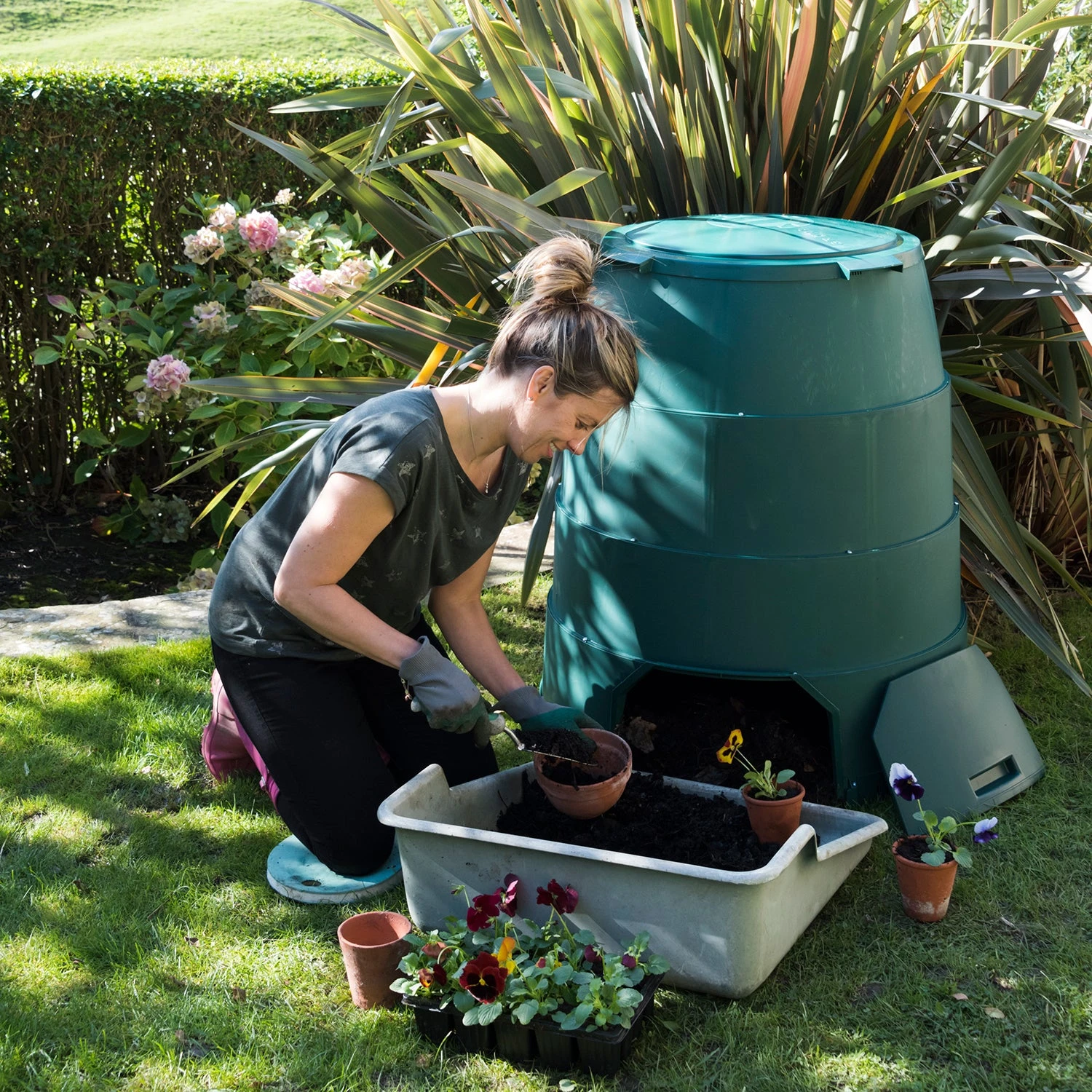 Green Johanna Hot Composter 330 Litre 1 Green Johanna Hot Composter 330 Litre