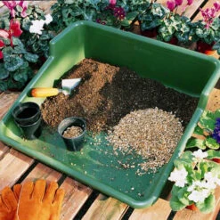 Potting Station With All Plastic Accessories -The Garden Hub Sales image 139570